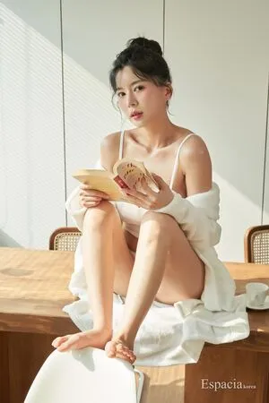 Vnfmadl93 OnlyFans Leaked Free Thumbnail Picture - #CxxxLMeAOI