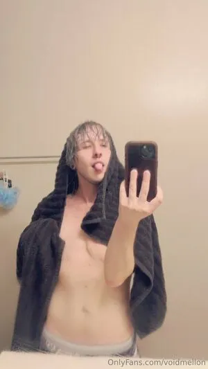 Voidmellon OnlyFans Leaked Free Thumbnail Picture - #8bCYkENbBO