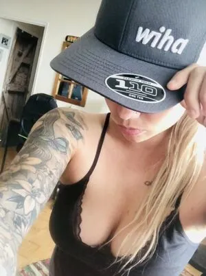 Volts Tats And Hardhats OnlyFans Leaked Free Thumbnail Picture - #c8yHdSeTB0