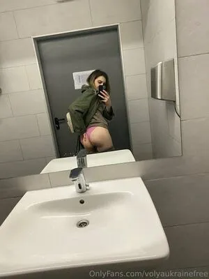 Volyaukrainefree OnlyFans Leaked Free Thumbnail Picture - #EMJcKNVPNL
