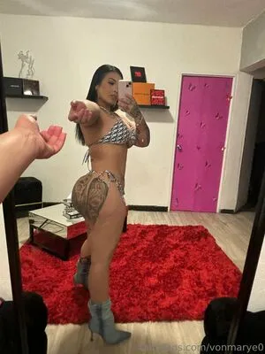 Vonmarye0 OnlyFans Leaked Free Thumbnail Picture - #4sp6stoFgn