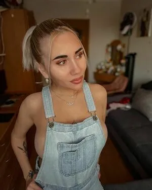 Vrednashka OnlyFans Leaked Free Thumbnail Picture - #7XLxuYjOdA