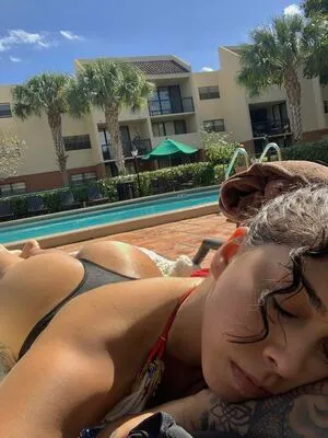 Vrluckycharm OnlyFans Leaked Free Thumbnail Picture - #95MrZun1z4