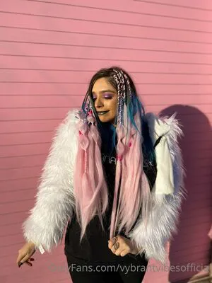 Vybrantvibesofficial OnlyFans Leaked Free Thumbnail Picture - #HF6vFn81L3