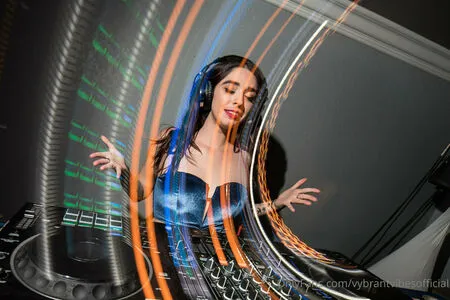 Vybrantvibesofficial OnlyFans Leaked Free Thumbnail Picture - #nrLYtXjvHB