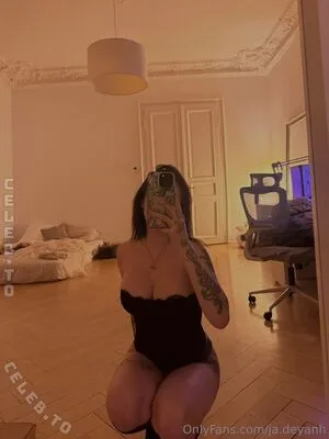 Vylerria OnlyFans Leaked Free Thumbnail Picture - #9G7ncayf2c