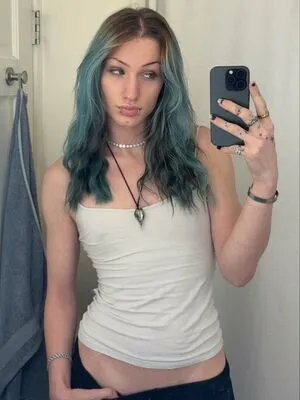 Vylyria OnlyFans Leaked Free Thumbnail Picture - #4aypa8QT96