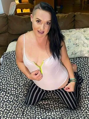 Vyxenrae OnlyFans Leaked Free Thumbnail Picture - #4xZ5FzGCcB