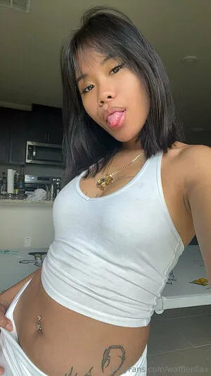 Waffleellax OnlyFans Leaked Free Thumbnail Picture - #bcbonKFfPU
