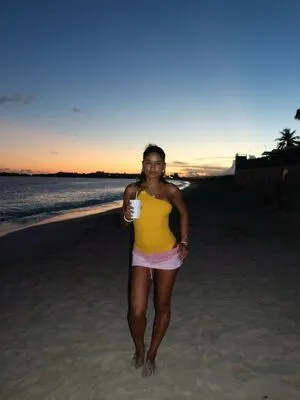 wahyne OnlyFans Leaked Free Thumbnail Picture - #4IcqNmLPVn