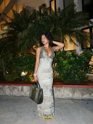 wahyne OnlyFans Leaked Free Thumbnail Picture - #OvFxX8xcBx