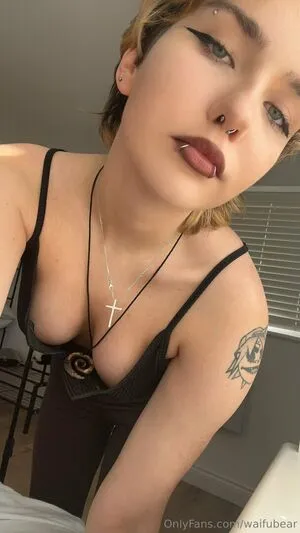 Waifubear OnlyFans Leaked Free Thumbnail Picture - #kIXLgri6fz