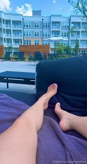 Waifufeetmilkpaid OnlyFans Leaked Free Thumbnail Picture - #4X6ccWjnKT
