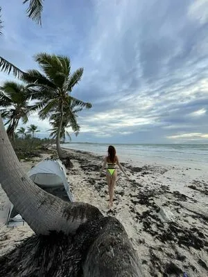 Walking Higher OnlyFans Leaked Free Thumbnail Picture - #0thopBAGch