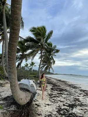 Walking Higher OnlyFans Leaked Free Thumbnail Picture - #bBSkQ0inYK