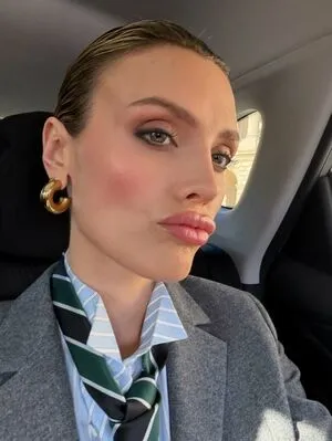 Wallis Day OnlyFans Leaked Free Thumbnail Picture - #OaHkQwwnF5