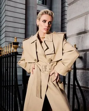 Wallis Day OnlyFans Leaked Free Thumbnail Picture - #eMffrjHfI1