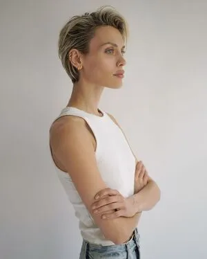 Wallis Day OnlyFans Leaked Free Thumbnail Picture - #u0bRY52Hnc