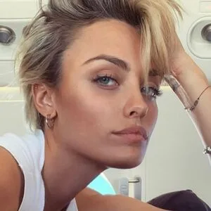 Wallis Day OnlyFans Leaked Free Thumbnail Picture - #um6sBVNwBq