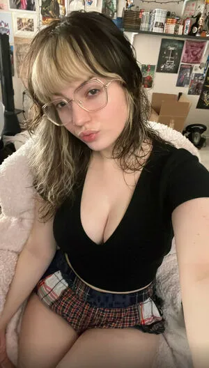 Waluiguigui OnlyFans Leaked Free Thumbnail Picture - #stzrsudStb