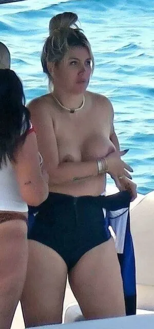 Wanda Nara OnlyFans Leaked Free Thumbnail Picture - #1T2RhM7jt1