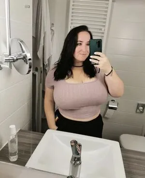 Wasstimmtdennbeidirnich OnlyFans Leaked Free Thumbnail Picture - #H8Uc98o0wr