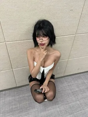 We8136 OnlyFans Leaked Free Thumbnail Picture - #IkGbsskSiv