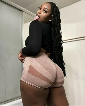 Weaintworried OnlyFans Leaked Free Thumbnail Picture - #U9Q6qqgih8