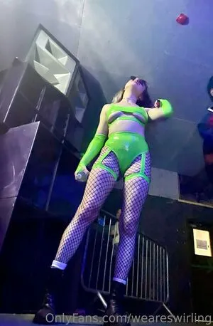 Weareswirling OnlyFans Leaked Free Thumbnail Picture - #3luyKAiMm9