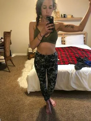 Wearewildwinter OnlyFans Leaked Free Thumbnail Picture - #0VZWUTJvk4