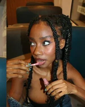 Webeecca OnlyFans Leaked Free Thumbnail Picture - #7UJaPCoWhz