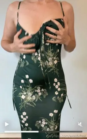 Weedyfree OnlyFans Leaked Free Thumbnail Picture - #KJCGAtzbAS