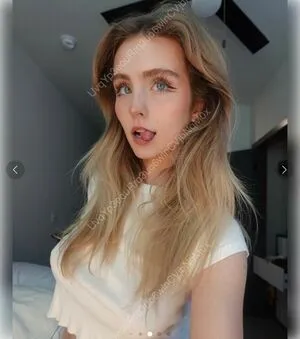 Weetch OnlyFans Leaked Free Thumbnail Picture - #9Y7o368n5c