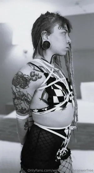 Welcometothesewerfree OnlyFans Leaked Free Thumbnail Picture - #Dq6xoXA0ti