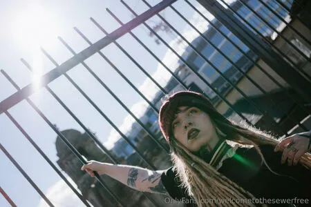 Welcometothesewerfree OnlyFans Leaked Free Thumbnail Picture - #mvxnd7pJHy