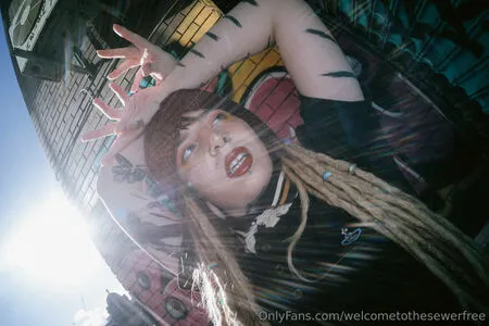 Welcometothesewerfree OnlyFans Leaked Free Thumbnail Picture - #svp01tX4JL