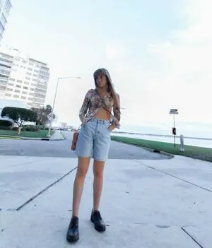 Wellbeingwithabigail OnlyFans Leaked Free Thumbnail Picture - #fiOP00vvAX