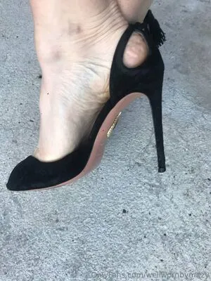 Wellwornbymitzy OnlyFans Leaked Free Thumbnail Picture - #okdR32r3O1