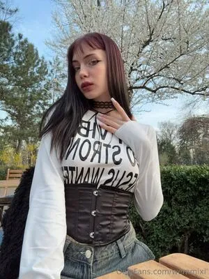 Wemmixi OnlyFans Leaked Free Thumbnail Picture - #LiD9cb2c0f