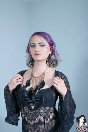 Wenchi OnlyFans Leaked Free Thumbnail Picture - #28E4Eitk02