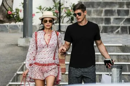 Wendi Deng Murdoch OnlyFans Leaked Free Thumbnail Picture - #YgSMwoYOYK