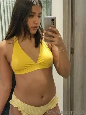 Wendyrg OnlyFans Leaked Free Thumbnail Picture - #5KevCU14w1