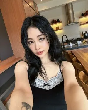 Wengie OnlyFans Leaked Free Thumbnail Picture - #1Kson7wDs7