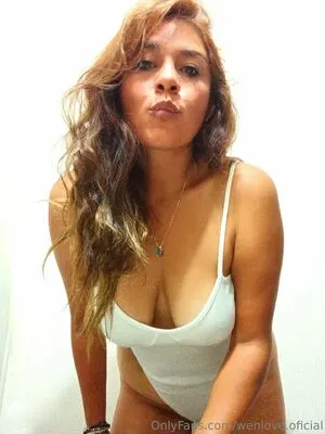 Wenlove Oficial OnlyFans Leaked Free Thumbnail Picture - #OtDrlfUjkO