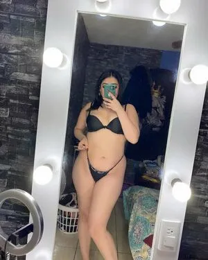 Werita2525 OnlyFans Leaked Free Thumbnail Picture - #u4e2kEd6An