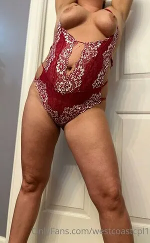Westcoastcpl1 OnlyFans Leaked Free Thumbnail Picture - #6eg0bWN1lN