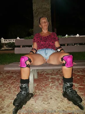 Wet Naughty Kitty OnlyFans Leaked Free Thumbnail Picture - #37HsCOoVp8