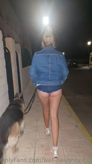Wet Naughty Kitty OnlyFans Leaked Free Thumbnail Picture - #8z7zcbAbus