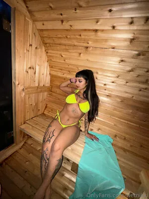 Wetnikki OnlyFans Leaked Free Thumbnail Picture - #amEXhCACIT
