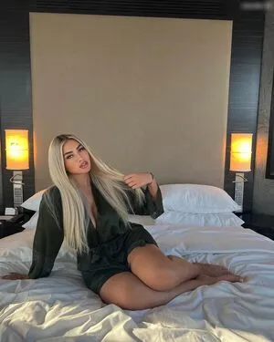 Weweska OnlyFans Leaked Free Thumbnail Picture - #2ADhNmiutP